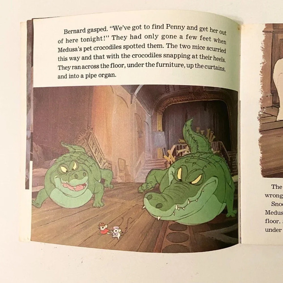 Vintage 1977 Disney The Rescuers With Songs From  Film 7 Inch Record and Book - Picture 9 of 16